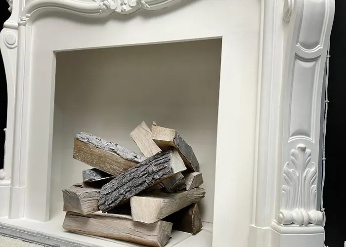 Near The Opera דירה